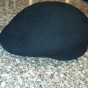 Classic Black Men's Cap